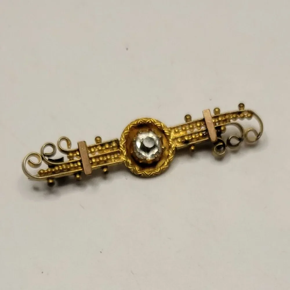 Brooch - Picture 1 of 5
